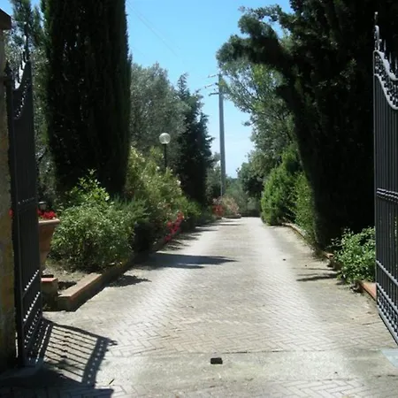 Alojamento de Turismo Rural Vigna Lontana Montescudaio