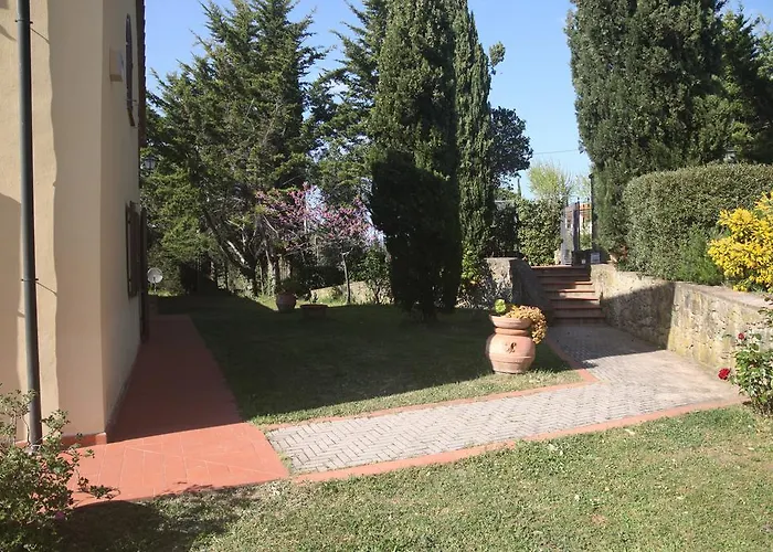 Vigna Lontana * モンテスクダイオ